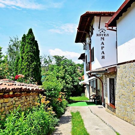 Family Hotel Maraya Arbanasi Exterior photo