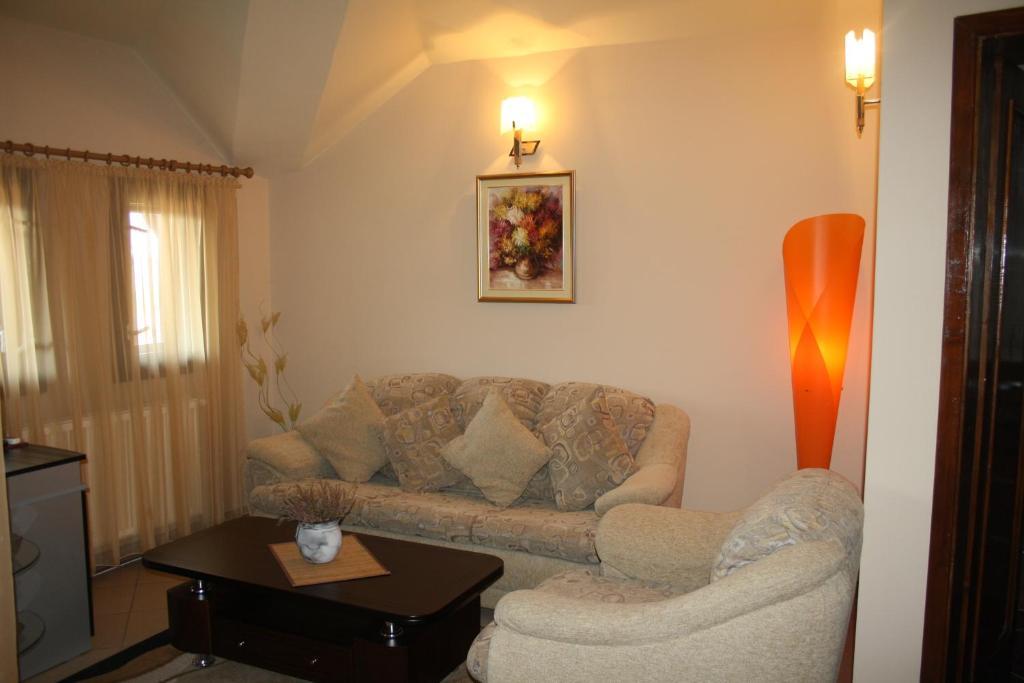 Family Hotel Maraya Arbanasi Room photo