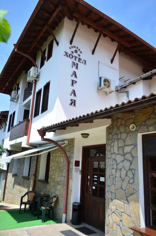 Family Hotel Maraya Arbanasi Exterior photo