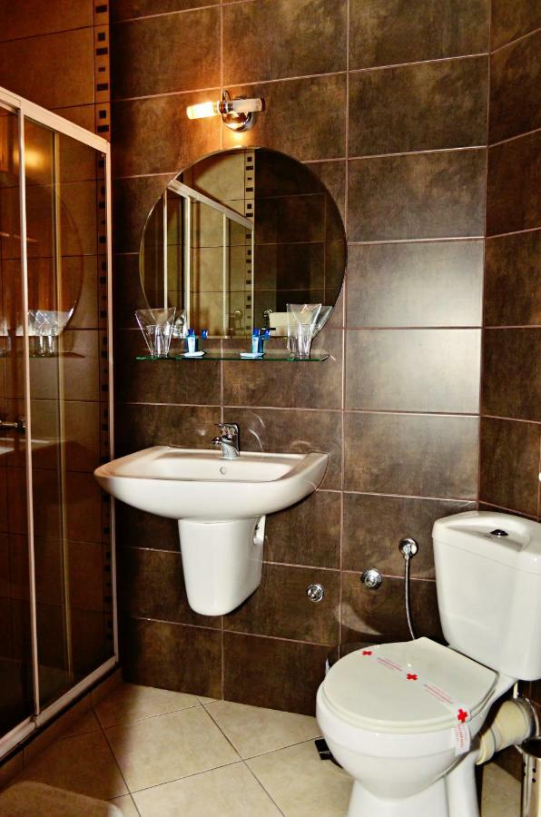 Family Hotel Maraya Arbanasi Exterior photo